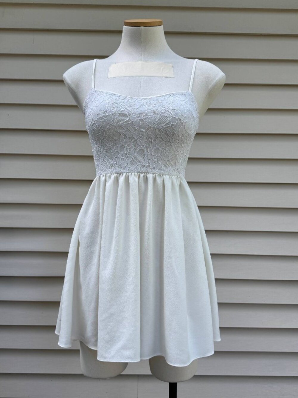 White Lace Bodice Babydoll Mini Dress Adjustable Straps — XS